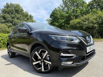 Nissan Qashqai 1.3 DIG-T Tekna SUV 5dr Petrol Manual Euro 6 (s/s) (140 ps)
