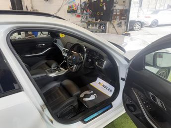 BMW 3 Series 2.0 330e 12kWh M Sport Touring 5dr Petrol Plug-in Hybrid Auto Eu