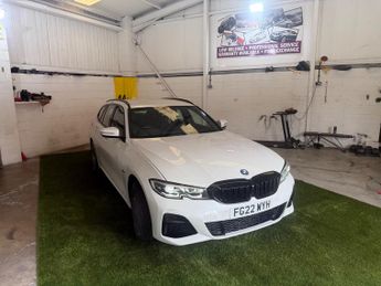 BMW 3 Series 2.0 330e 12kWh M Sport Touring 5dr Petrol Plug-in Hybrid Auto Eu