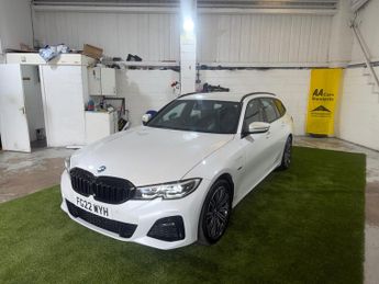 BMW 3 Series 2.0 330e 12kWh M Sport Touring 5dr Petrol Plug-in Hybrid Auto Eu