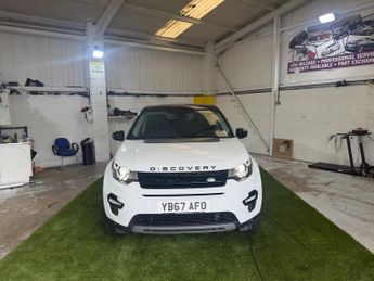 Land Rover Discovery Sport 2.0 TD4 HSE Black SUV 5dr Diesel Auto 4WD Euro 6 (s/s) (180 ps)