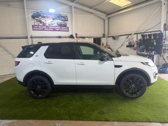 Land Rover Discovery Sport 2.0 TD4 HSE Black SUV 5dr Diesel Auto 4WD Euro 6 (s/s) (180 ps)