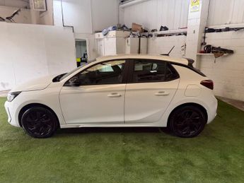 Vauxhall Corsa 50kWh Design Hatchback 5dr Electric Auto (136 ps)