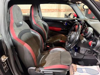 Mini Hatch 2.0 John Cooper Works Hatchback 3dr Petrol Auto Euro 6 (s/s) (23