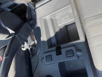 Ford Transit Connect 1.6 TDCi 200 Limited Panel Van 5dr Diesel Manual L1 H1 (124 g/km
