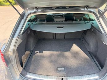 SEAT Leon 1.6 TDI SE Dynamic Technology ST Euro 6 (s/s) 5dr