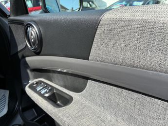 Mini Countryman Cooper S SUV 2.0 5 Dr Petrol Euro 6 Auto (8) (s/s) (192 ps)