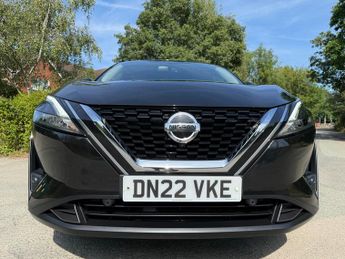 Nissan Qashqai 1.3 DIG-T MHEV N-Connecta SUV 5dr Petrol Hybrid XTRON Euro 6 (s/