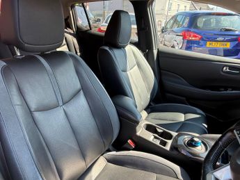 Nissan LEAF 62kWh e+ Tekna Hatchback 5dr Electric Auto (217 ps)