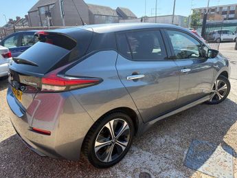 Nissan LEAF 62kWh e+ Tekna Hatchback 5dr Electric Auto (217 ps)
