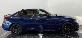 Alfa Romeo Giulia 2.0T Nero Edizione Saloon 4dr Petrol Auto Euro 6 (s/s) (200 ps)