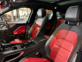 Jaguar F-Pace 2.0 D180 R-Sport SUV 5dr Diesel Auto AWD Euro 6 (s/s) (180 ps)