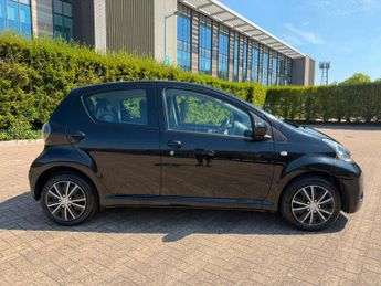 Toyota Aygo 1.0 VVT-i Ice Hatchback 5dr Petrol Manual Euro 5 (67 ps)