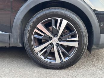 Peugeot 5008 1.2 PureTech GPF Allure SUV 5dr Petrol EAT Euro 6 (s/s) (130 ps)