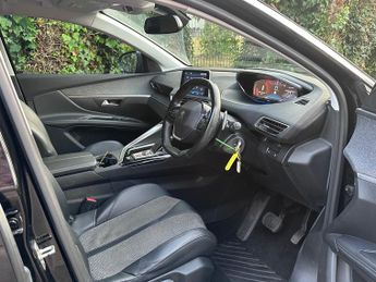 Peugeot 5008 1.2 PureTech GPF Allure SUV 5dr Petrol EAT Euro 6 (s/s) (130 ps)