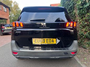 Peugeot 5008 1.2 PureTech GPF Allure SUV 5dr Petrol EAT Euro 6 (s/s) (130 ps)