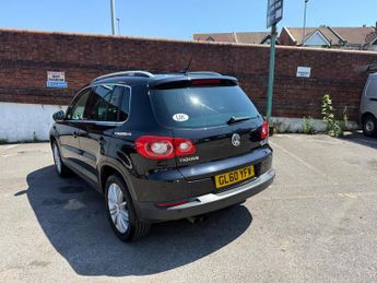 Volkswagen Tiguan 2.0 TDI Match SUV 5dr Diesel DSG 4WD Euro 5 (140 ps)