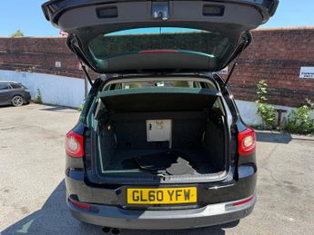 Volkswagen Tiguan 2.0 TDI Match SUV 5dr Diesel DSG 4WD Euro 5 (140 ps)