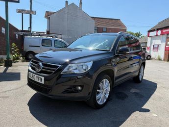Volkswagen Tiguan 2.0 TDI Match SUV 5dr Diesel DSG 4WD Euro 5 (140 ps)
