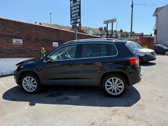Volkswagen Tiguan 2.0 TDI Match SUV 5dr Diesel DSG 4WD Euro 5 (140 ps)