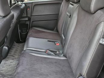 Honda Freed 1.5L HYBRID-AUTOMATIC-7 SEATS FAMILY CAR-ULEZ/CAZ PASS-FREE 18MO