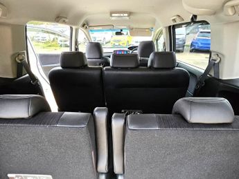 Honda Freed 1.5L HYBRID-AUTOMATIC-7 SEATS FAMILY CAR-ULEZ/CAZ PASS-FREE 18MO