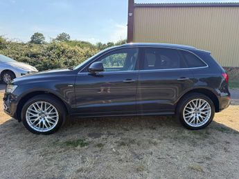 Audi Q5 2.0 TFSI S line Plus SUV 5dr Petrol Tiptronic quattro Euro 6 (s/