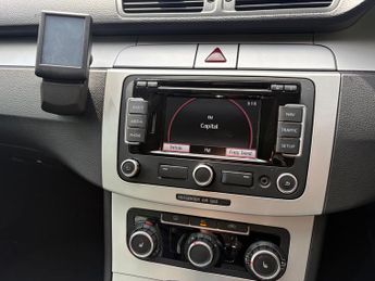 Volkswagen Passat 2.0 TDI Highline Plus Estate 5dr Diesel DSG Euro 5 (140 ps)