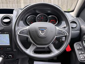 Dacia Duster 1.5 dCi Laureate SUV 5dr Diesel EDC Euro 6 (s/s) (110 ps)