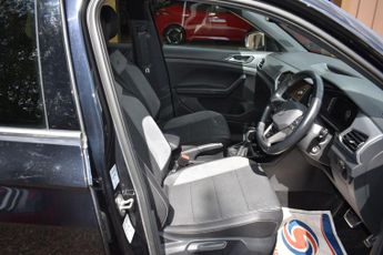 Volkswagen T-Cross 1.0 TSI R-Line DSG Euro 6 (s/s) 5dr