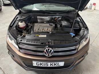 Volkswagen Tiguan 2.0 TDI BlueMotion Tech Match SUV 5dr Diesel DSG 4WD Euro 5 (s/s