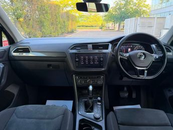 Volkswagen Tiguan 2.0 TSI BlueMotion Tech SEL SUV 5dr Petrol DSG 4Motion Euro 6 (s