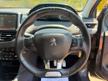 Peugeot 208 1.2 PureTech GT Line Hatchback 5dr Petrol Manual Euro 6 (s/s) (1