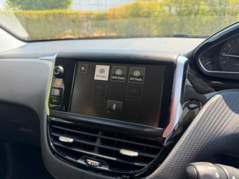 Peugeot 208 1.2 PureTech GT Line Hatchback 5dr Petrol Manual Euro 6 (s/s) (1
