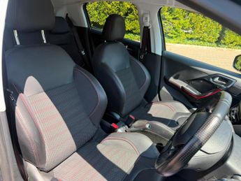 Peugeot 208 1.2 PureTech GT Line Hatchback 5dr Petrol Manual Euro 6 (s/s) (1