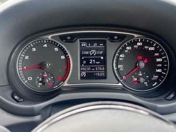 Audi A1 1.4 TFSI CoD S line Hatchback 3dr Petrol S Tronic Euro 6 (s/s) (