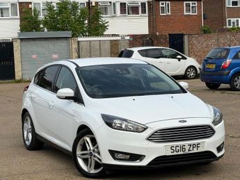 Ford Focus 1.0T EcoBoost Titanium Hatchback 5dr Petrol Manual Euro 6 (s/s) 