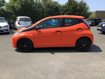 Toyota Aygo 1.0 VVT-i x-cite Hatchback 5dr Petrol Manual Euro 5 Euro 5 (68 p