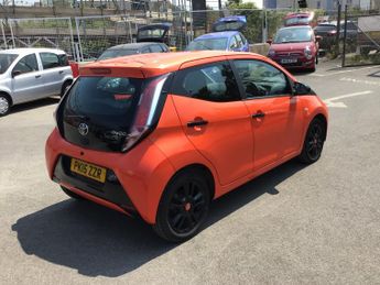 Toyota Aygo 1.0 VVT-i x-cite Hatchback 5dr Petrol Manual Euro 5 Euro 5 (68 p