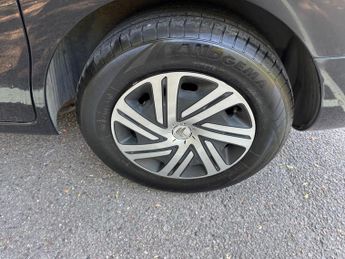 Citroen Berlingo 1.6 e-HDi Airdream VTR Multispace MPV EGS6 Euro 5 (s/s) 5dr