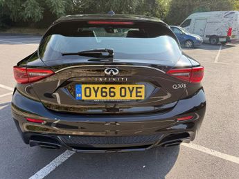 Infiniti Q30 1.5d Sport Hatchback 5dr Diesel Manual Euro 6 (s/s) (109 ps) JUS