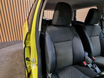 Honda Jazz 1.3 i-VTEC SE Hatchback 5dr Petrol CVT - LOW MILEAGE - AUTOMATIC