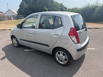 Hyundai i10 1.2 Comfort Hatchback 5dr Petrol Manual Euro 4 (77 bhp)