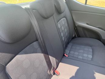 Hyundai i10 1.2 Comfort Hatchback 5dr Petrol Manual Euro 4 (77 bhp)