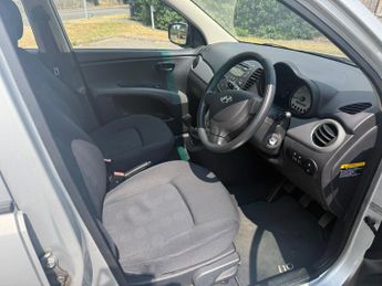 Hyundai i10 1.2 Comfort Hatchback 5dr Petrol Manual Euro 4 (77 bhp)
