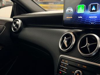 Mercedes-Benz A Class 2.1 A200d AMG Line (Premium) Hatchback 5dr Diesel 7G-DCT Euro 6 