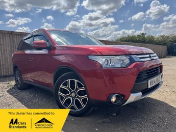 Mitsubishi Outlander 2.2 DI-D GX4 SUV 5dr Diesel Manual 4WD Euro 5 (s/s) (150 ps)