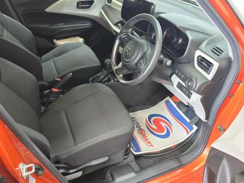 Suzuki Swift 1.2 MHEV Motion CVT Euro 6 (s/s) 5dr