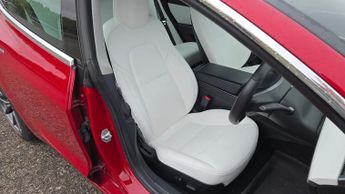 Tesla Model 3 Standard Range Plus Electric Auto RWD (241 bhp) 4dr 