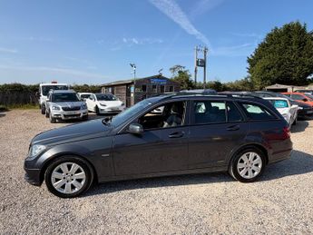Mercedes-Benz C Class 2.1 C220 CDI BlueEfficiency Executive SE Estate 5dr Diesel Auto 